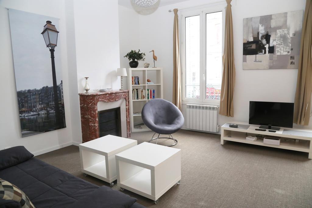Apartment 2 Pieces